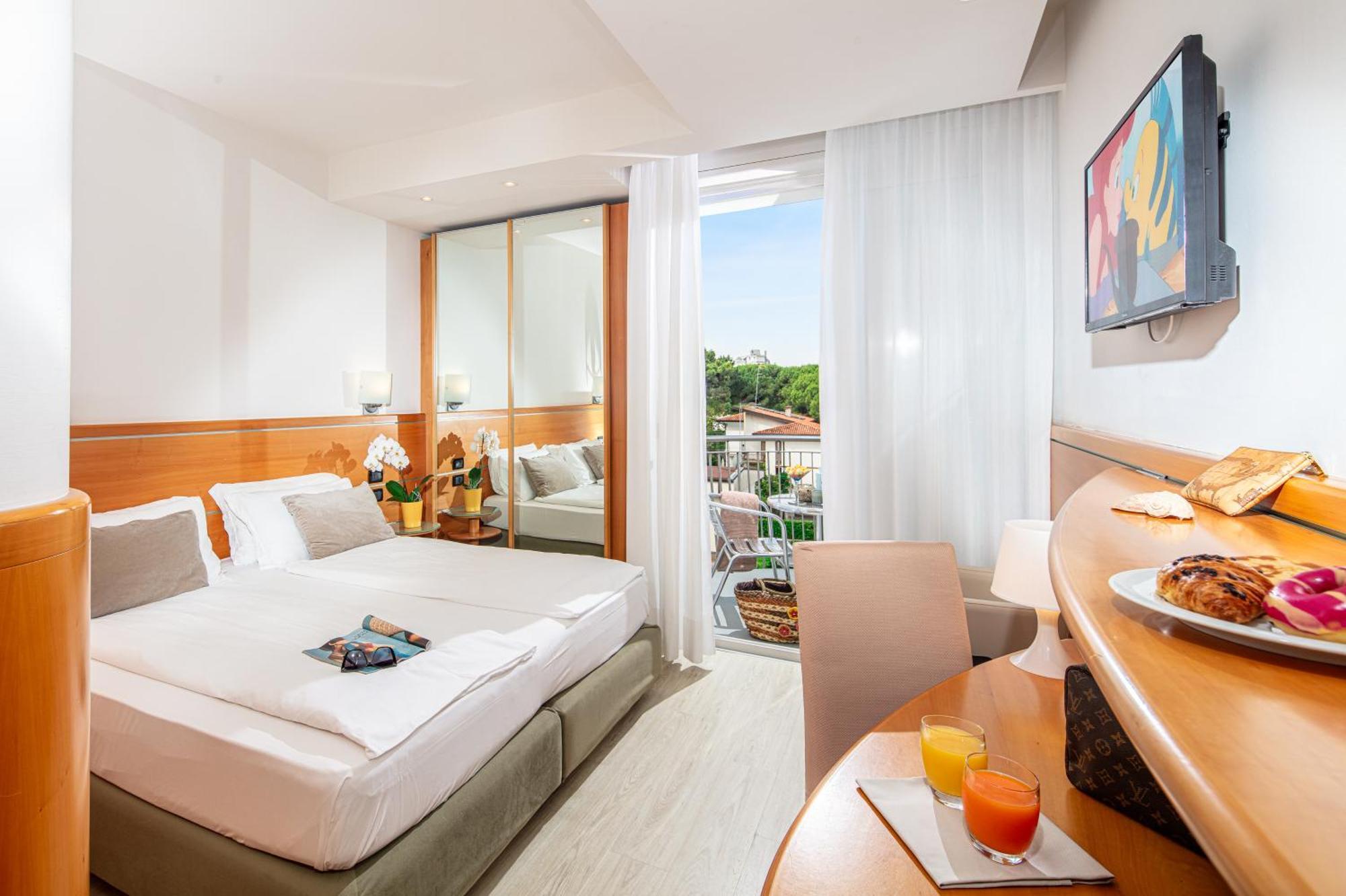 Park Hotel Lignano Sabbiadoro Luaran gambar