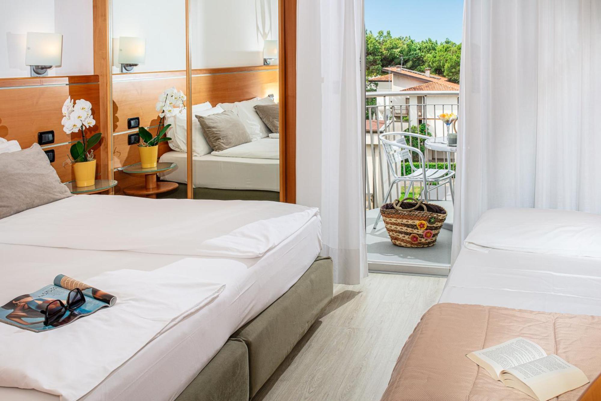 Park Hotel Lignano Sabbiadoro Luaran gambar