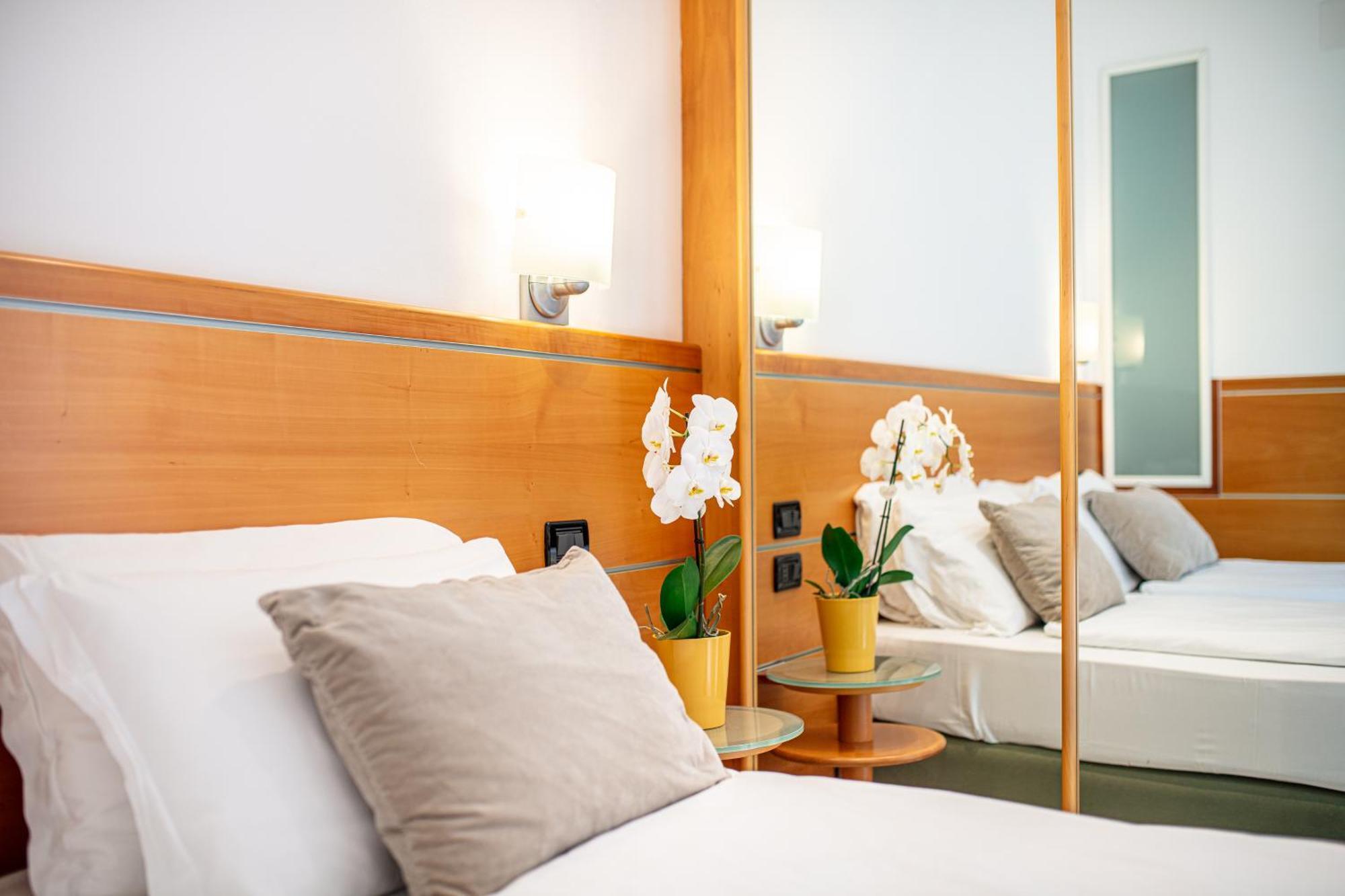 Park Hotel Lignano Sabbiadoro Luaran gambar