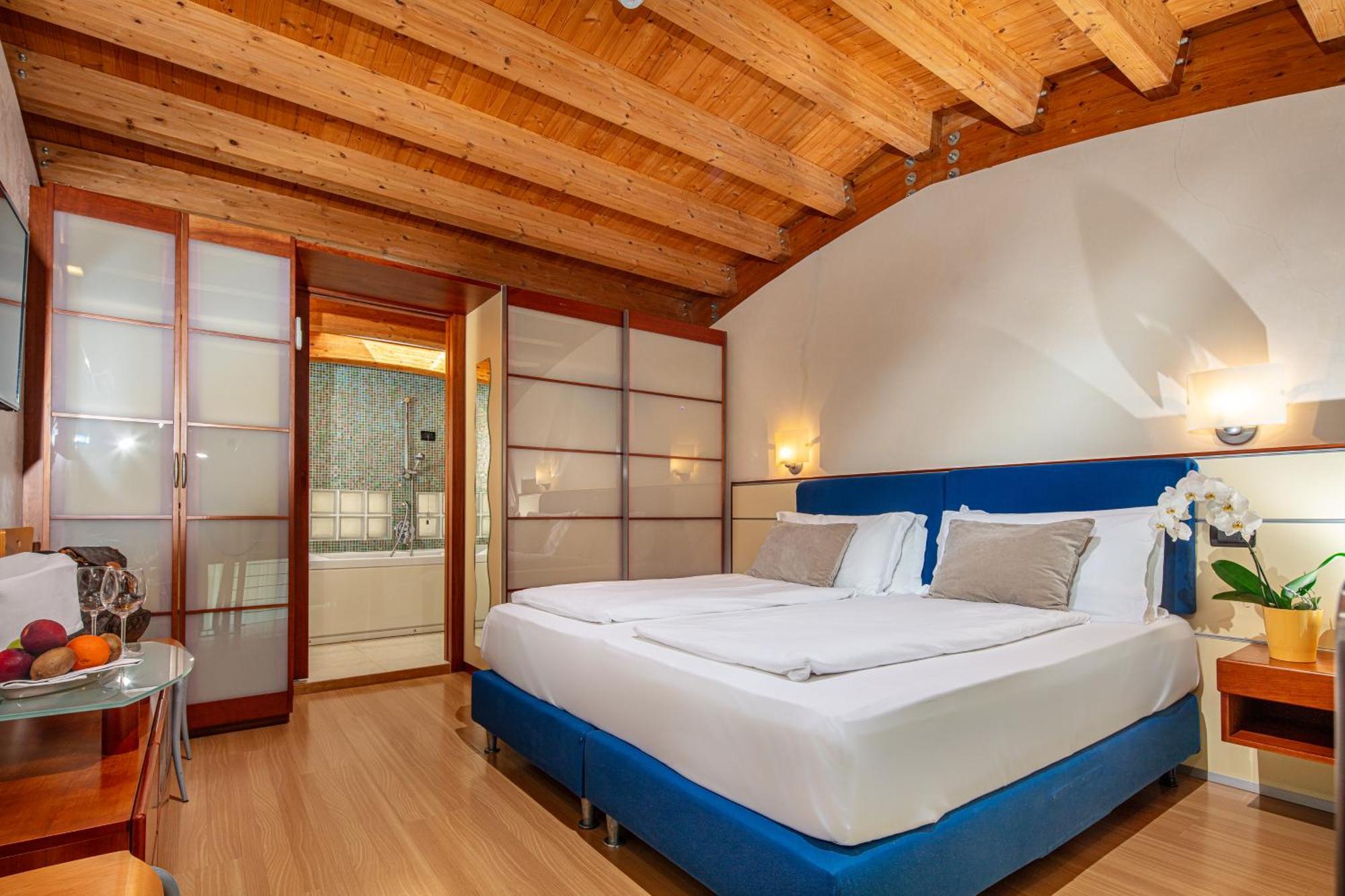 Park Hotel Lignano Sabbiadoro Luaran gambar